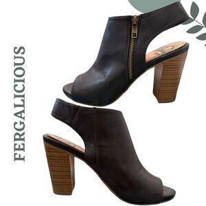 Fergalicious by Fergie Black Camille Block Heeled Sandals Open Toe – Size 8M
